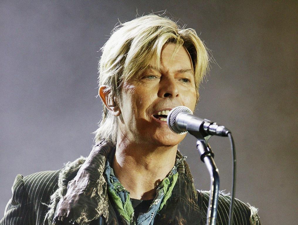 David Bowie: 5 Moments that Exemplified the Wonder He Was