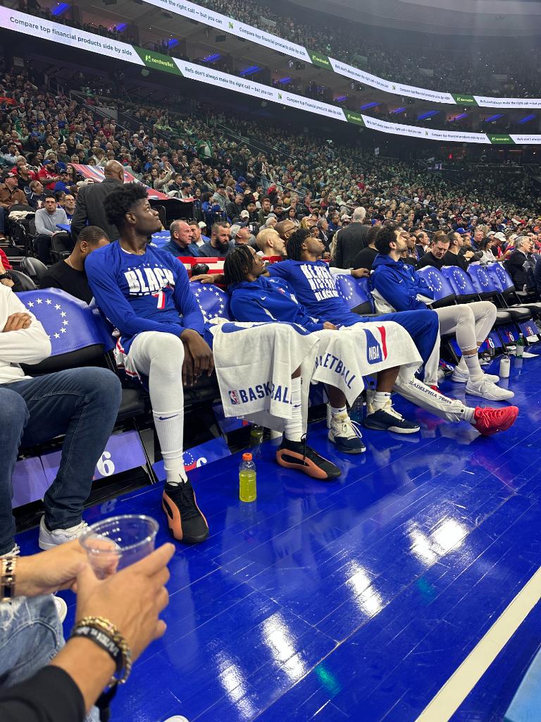 mo bamba, tyrese maxey, and danuel house on the bench