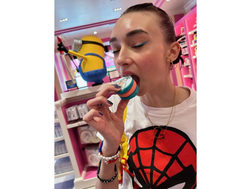 Sophie eating the Cotton candy whoopie pie from bake my day